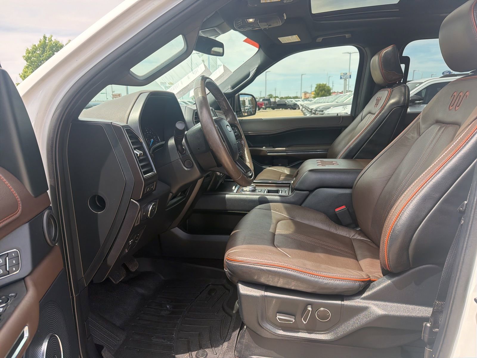 Used 2020 Ford Expedition Max King Ranch w/ Cargo Package image 12