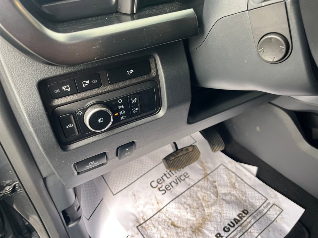 Used 2024 Ford F250 Lariat w/ Lariat Ultimate Package image 13