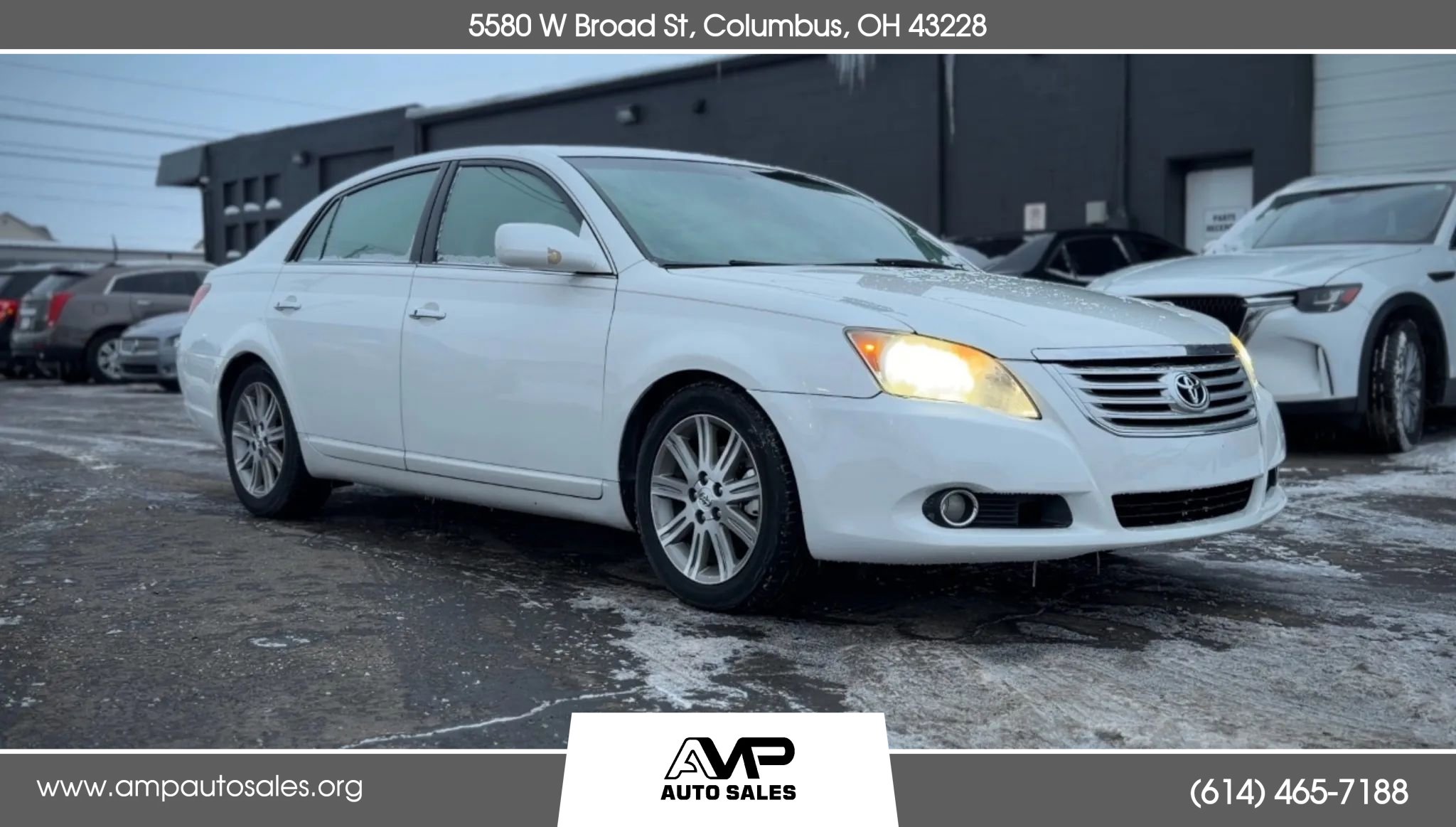Used 2009 Toyota Avalon XL FWD image 1