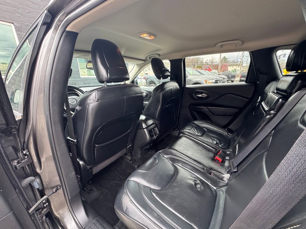 Used 2014 Jeep Cherokee Limited AWD/4WD image 15