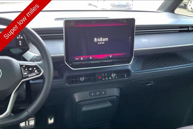 Used 2025 Volkswagen ID. Buzz Pro S Plus AWD/4WD image 5