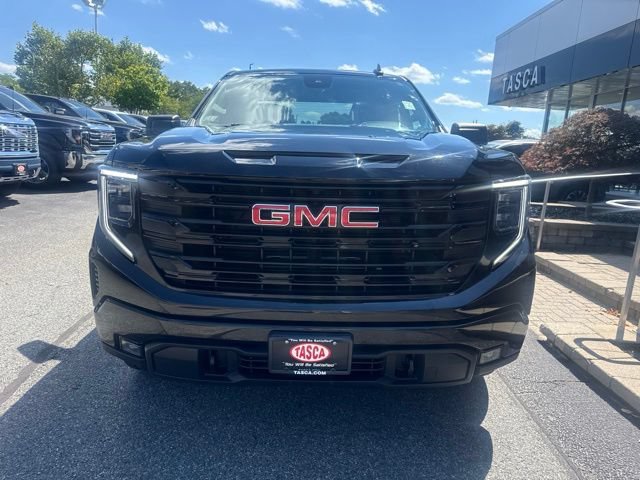 Used 2023 GMC Sierra 1500 Elevation AWD/4WD image 2