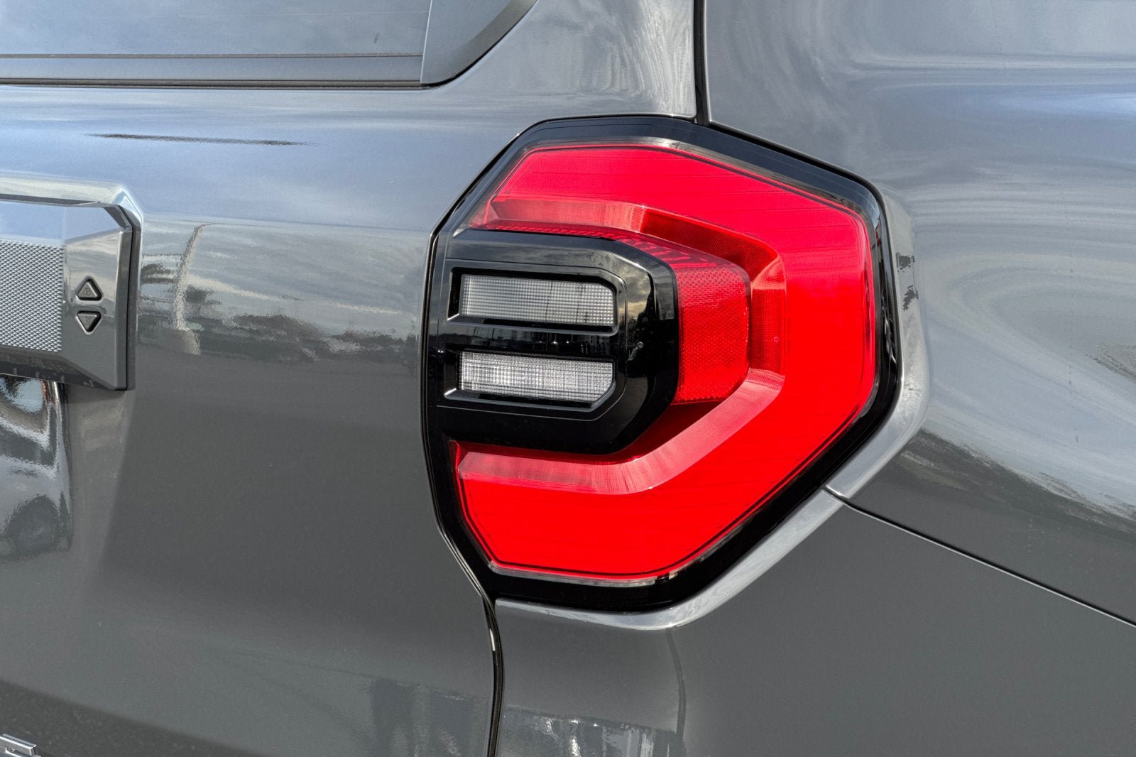 New 2026 Toyota 4Runner 4WD image 32