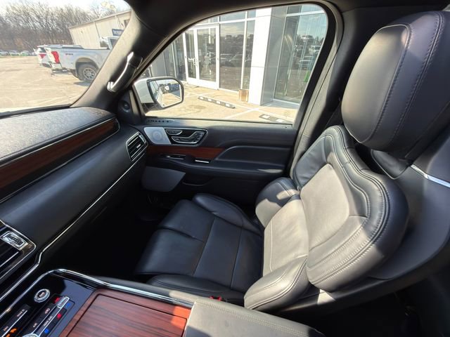 Used 2024 Lincoln Navigator Reserve AWD/4WD image 26