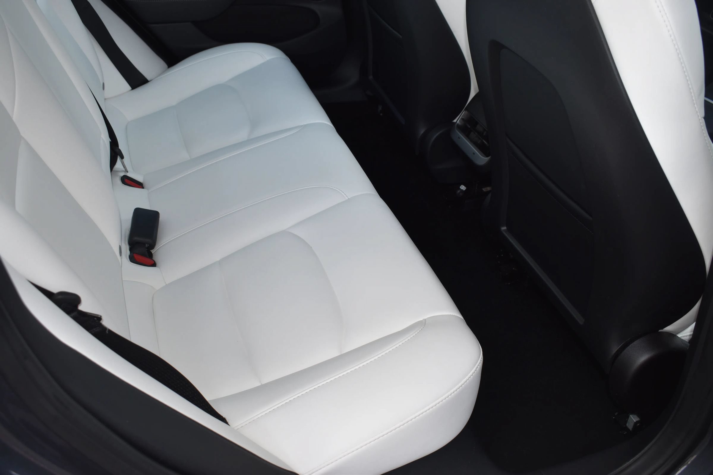 Used 2023 Tesla Model 3 Standard Range RWD image 11