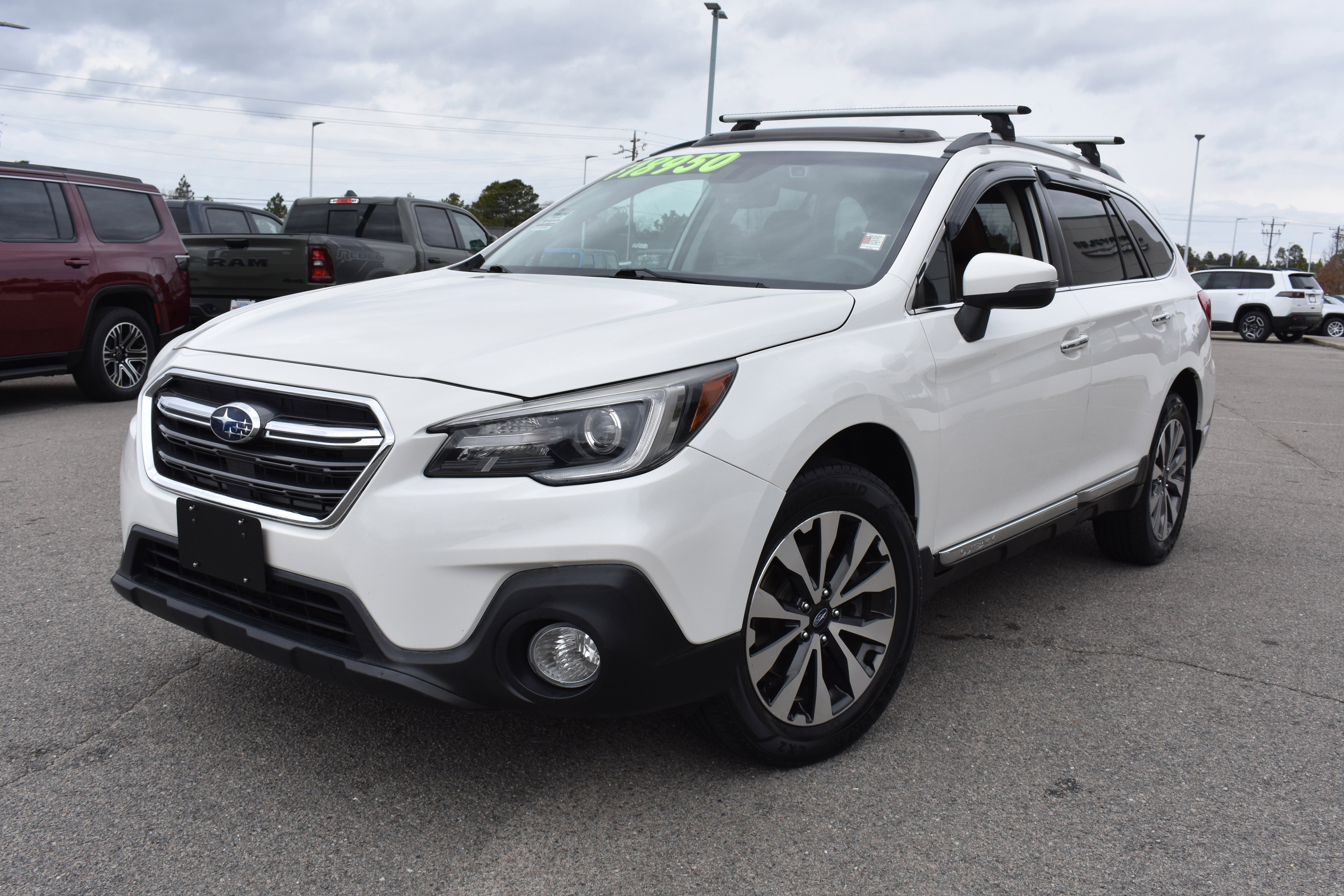 Used 2018 Subaru Outback 2.5i Touring w/ Popular Package #3 image 5