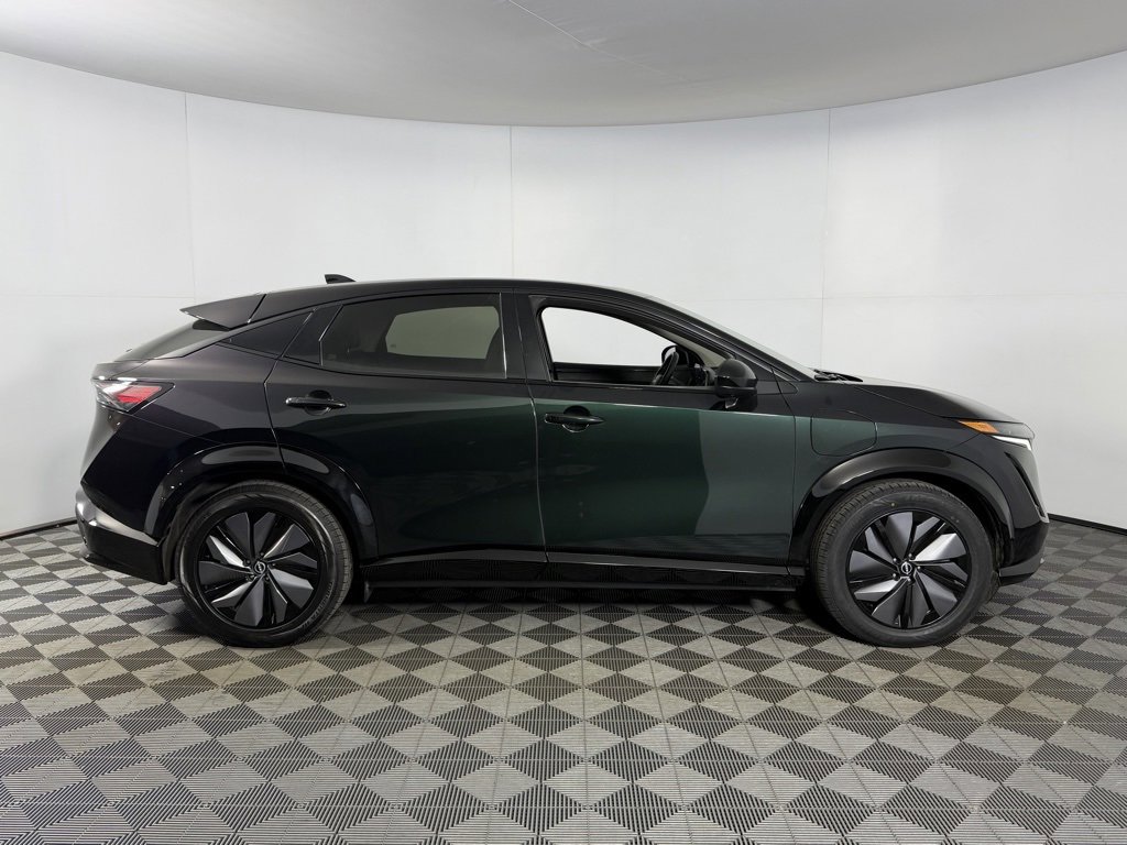Used 2023 Nissan Ariya AWD image 6