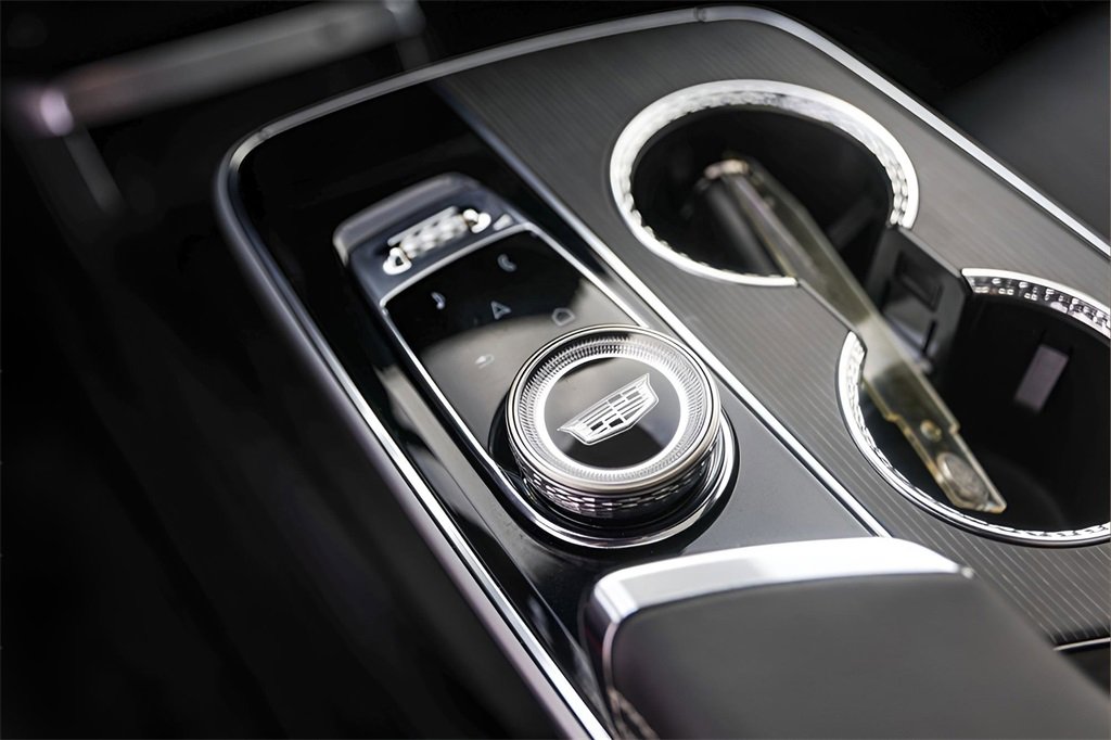 Certified 2024 Cadillac Lyriq Sport image 15