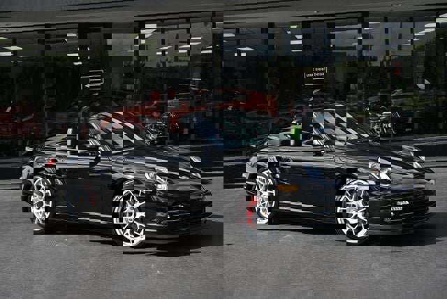 Used 2010 Porsche 911 Turbo image 6