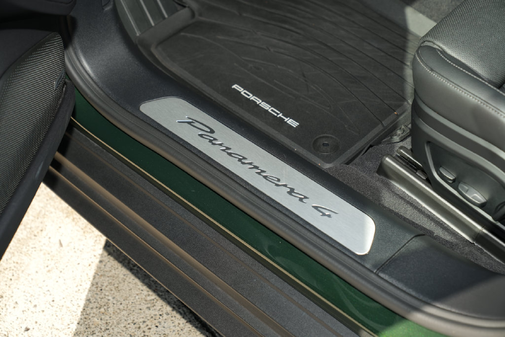 Certified 2026 Porsche Panamera 4 AWD/4WD image 20