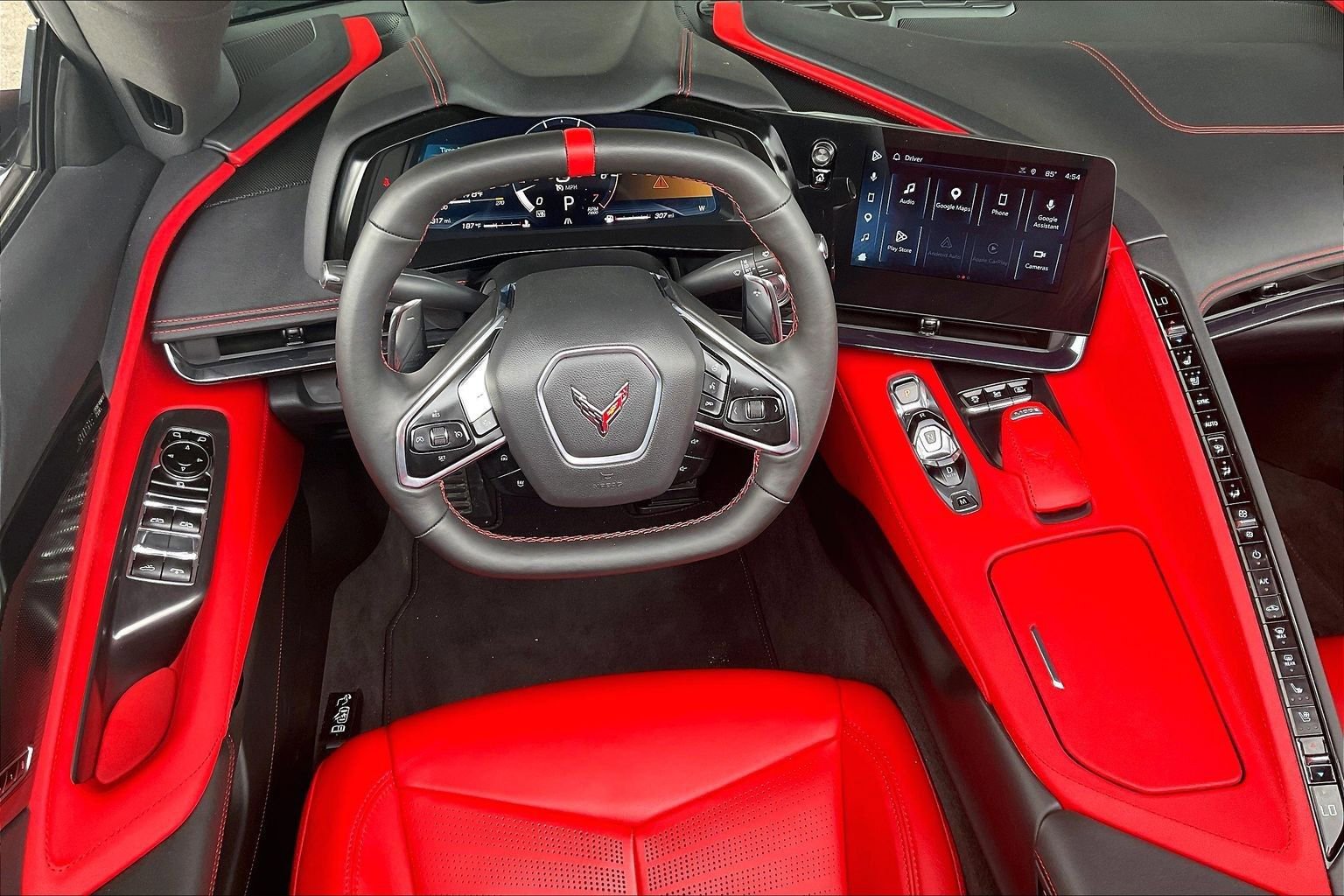 Used 2024 Chevrolet Corvette Stingray Preferred Conv w/ Stealth Interior Trim Package RWD image 8
