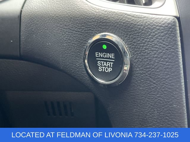 Used 2024 Ford Edge SEL image 16