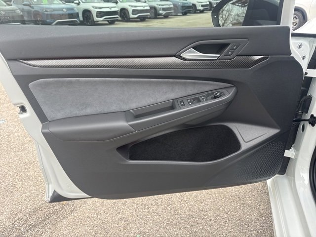 Used 2025 Volkswagen Golf R Black Edition w/ Euro Stye Package image 9