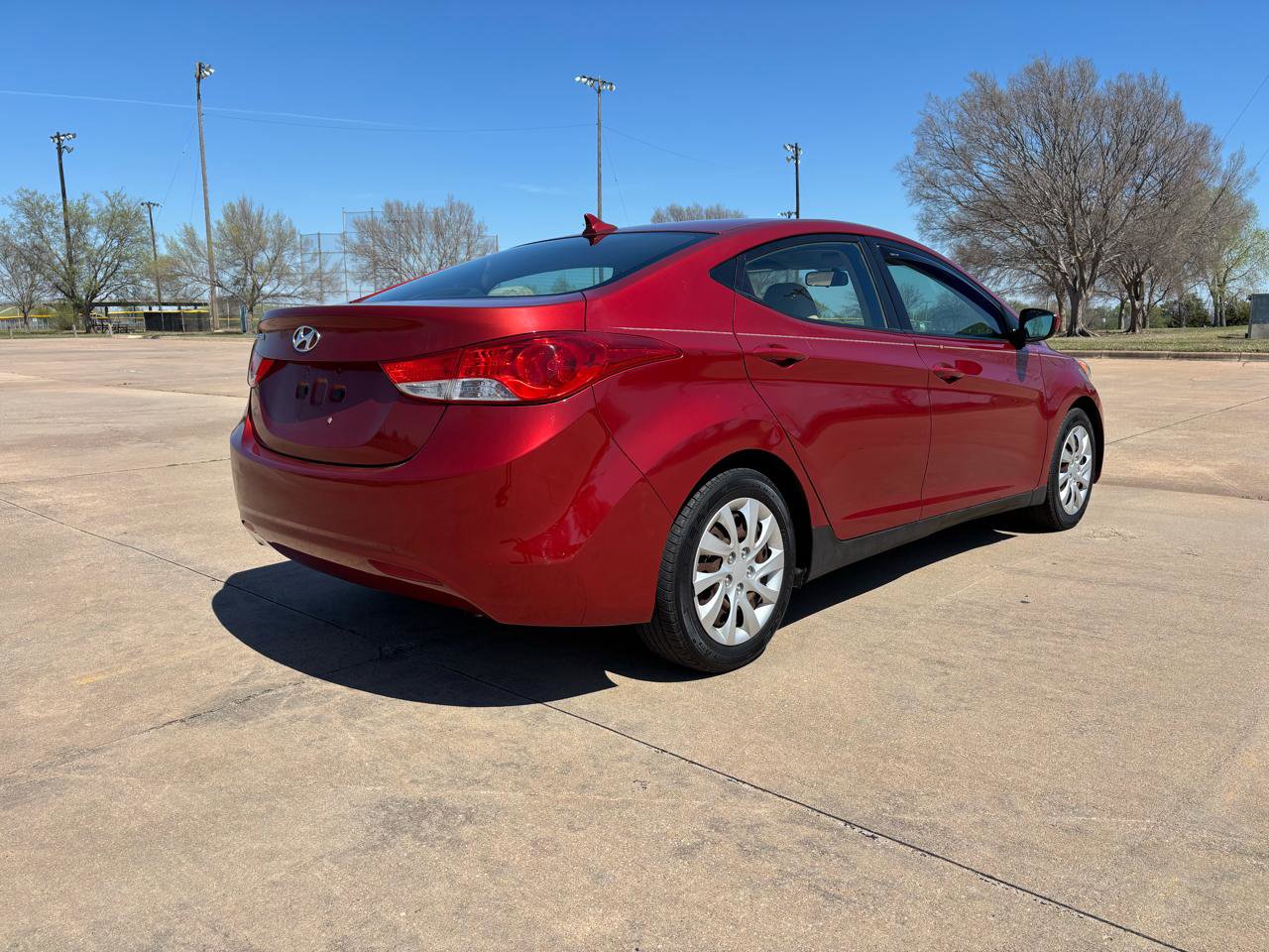 Used 2012 Hyundai Elantra GLS image 22
