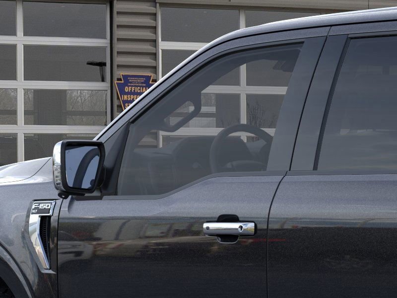 Used 2025 Ford F150 XLT w/ Equipment Group 302A MID image 20