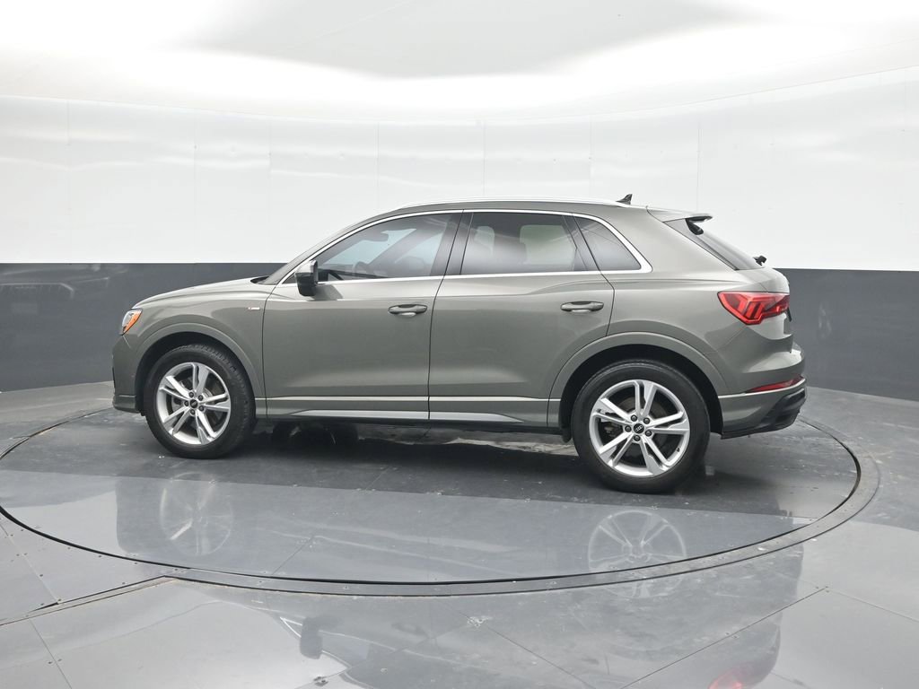 Used 2021 Audi Q3 2.0T Premium w/ Convenience Package AWD/4WD image 28