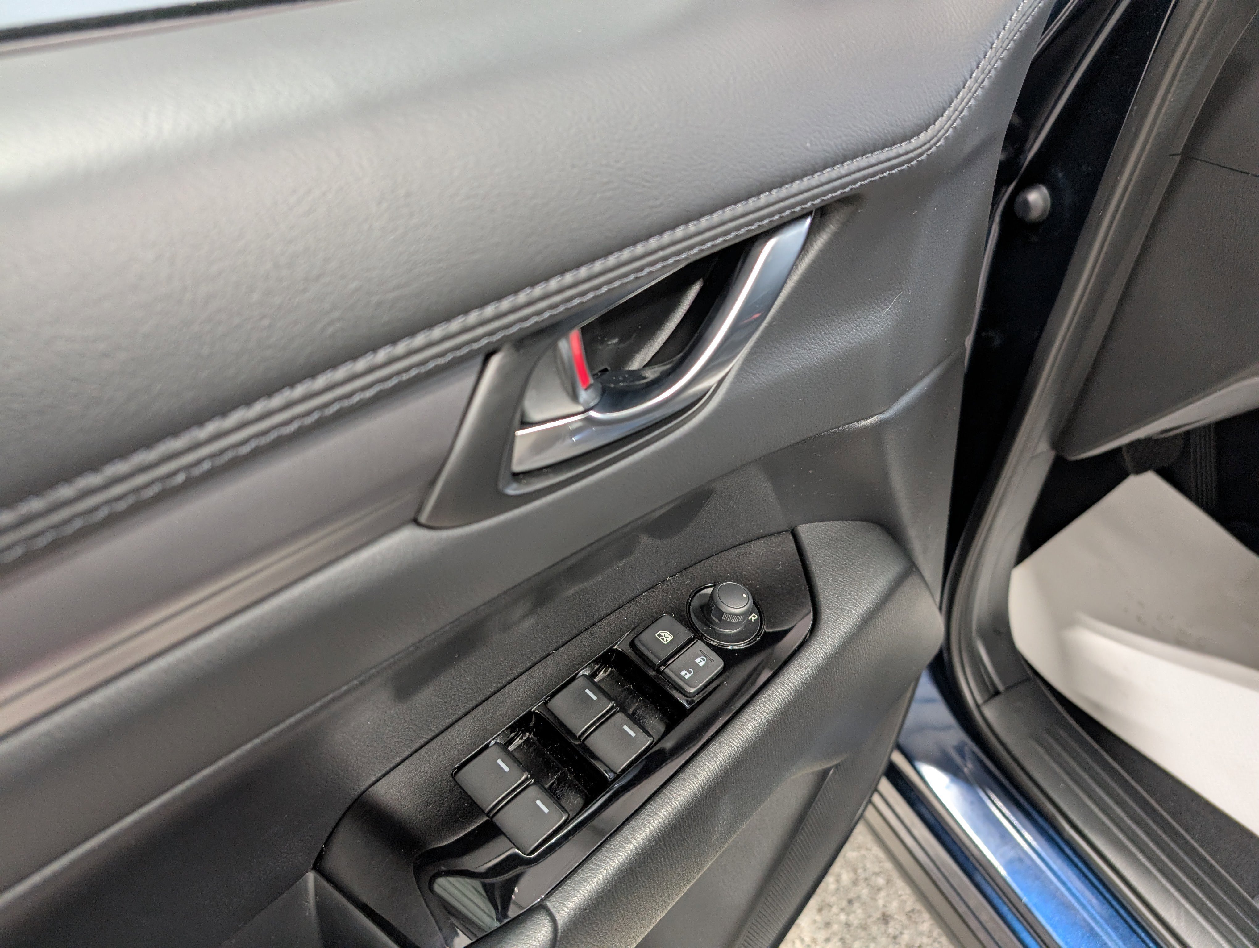 Used 2023 MAZDA CX-5 AWD 2.5 S w/ Select Package image 10