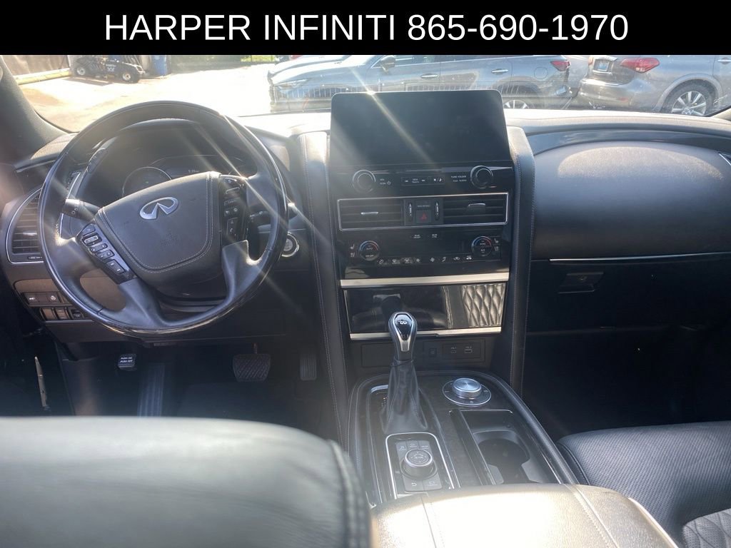Used 2024 INFINITI QX80 Sensory AWD/4WD image 9