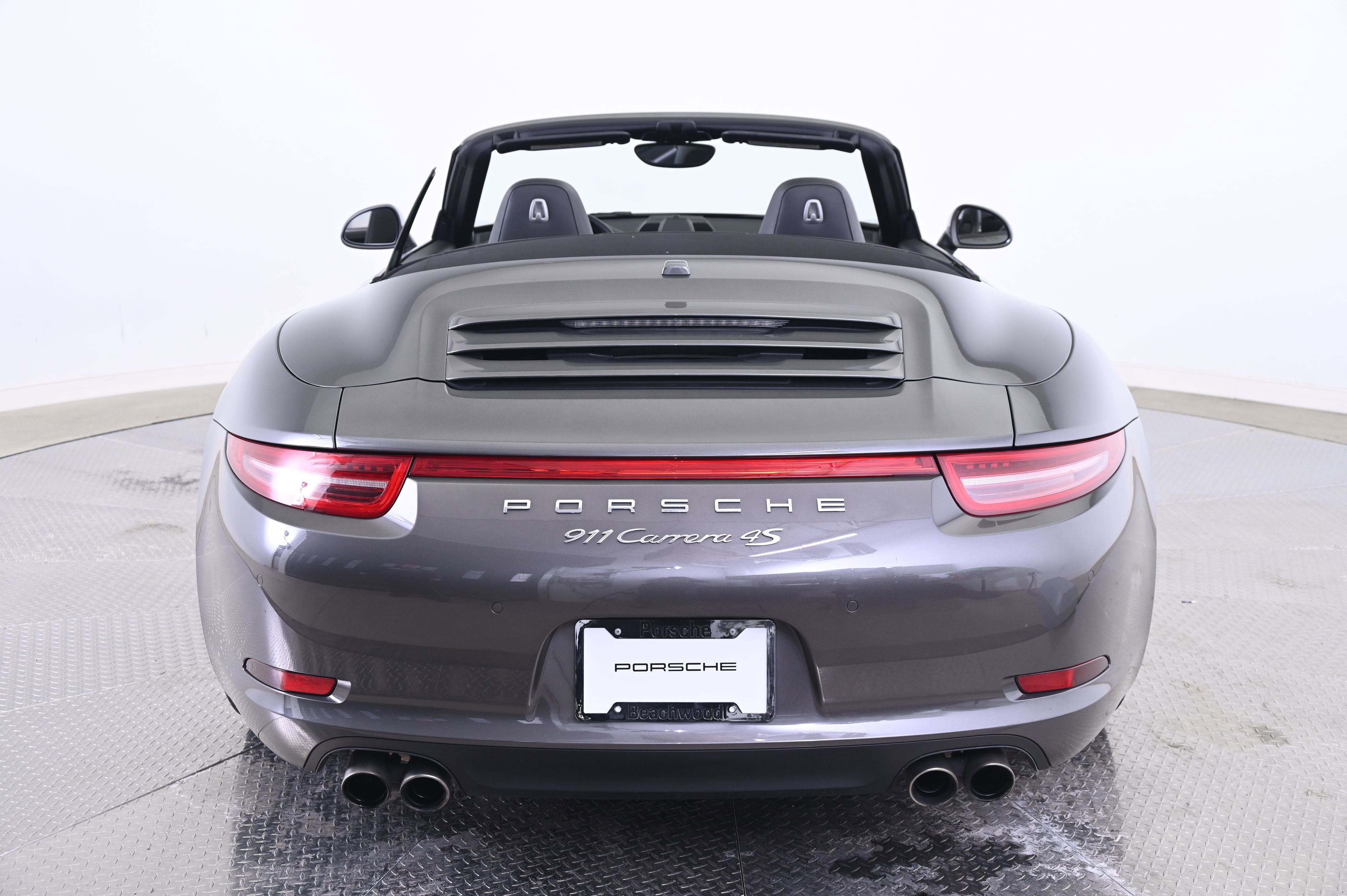 Used 2014 Porsche 911 Carrera 4S image 6
