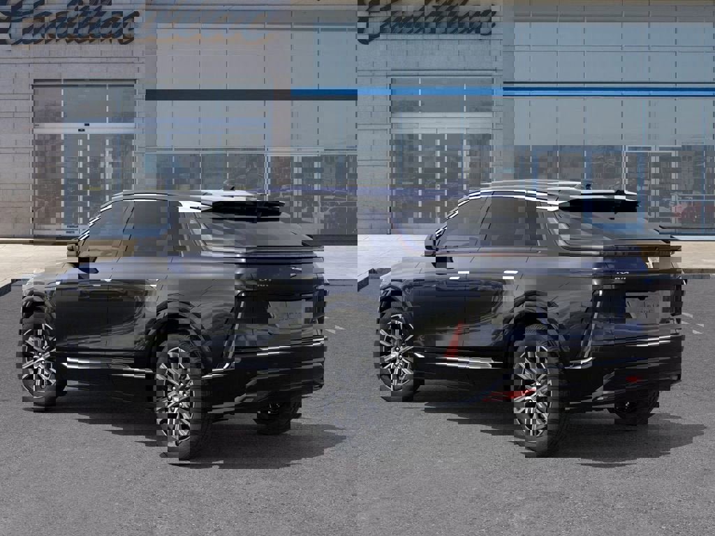 New 2025 Cadillac Lyriq Luxury image 3