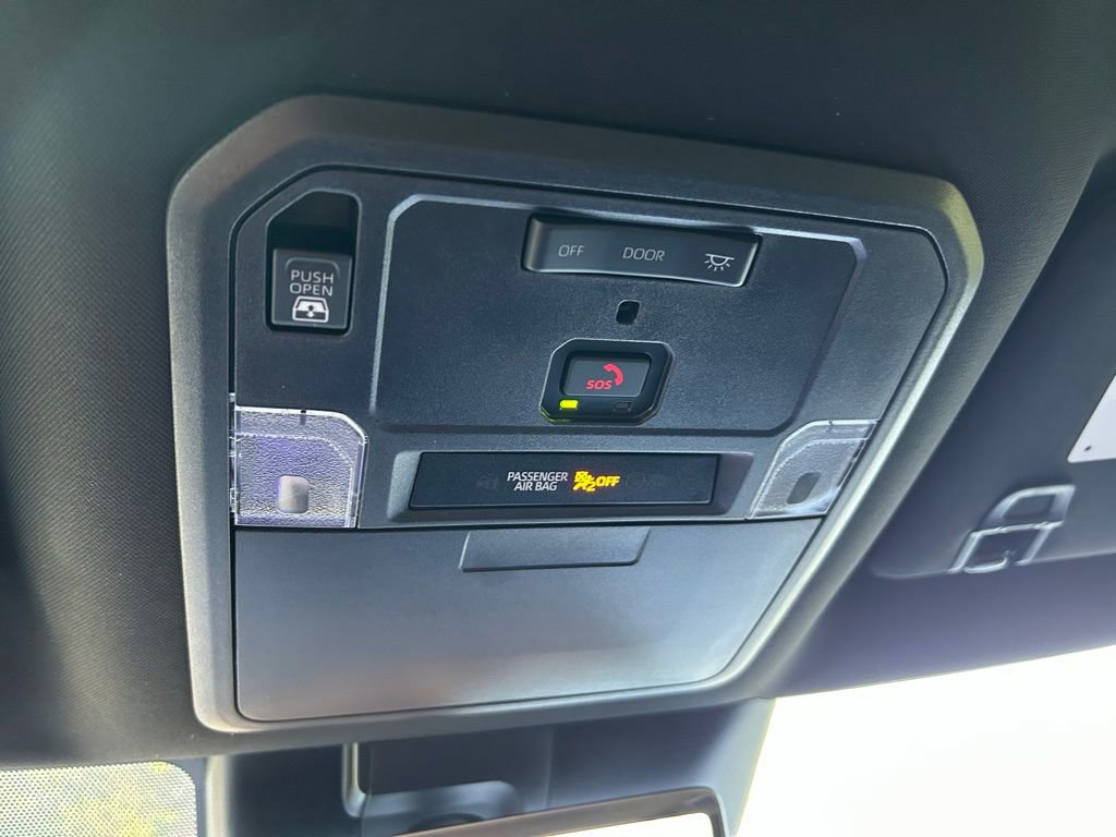 Certified 2026 Toyota Tundra Limited AWD/4WD image 31