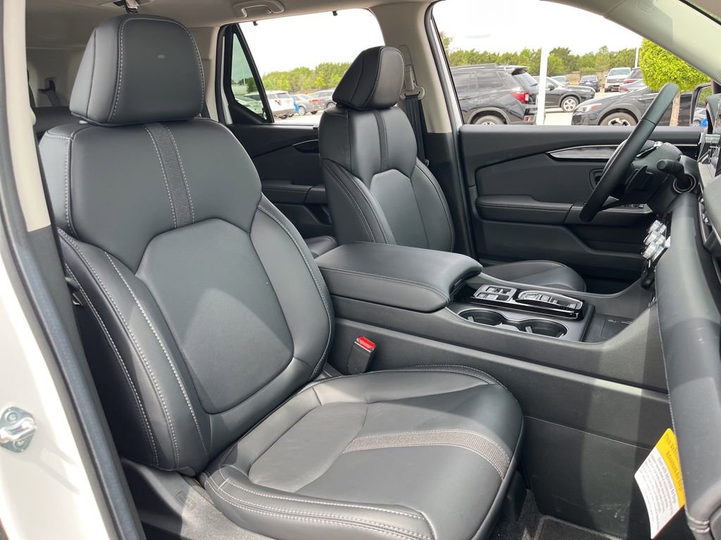 Certified 2025 Honda Pilot EX-L image 29
