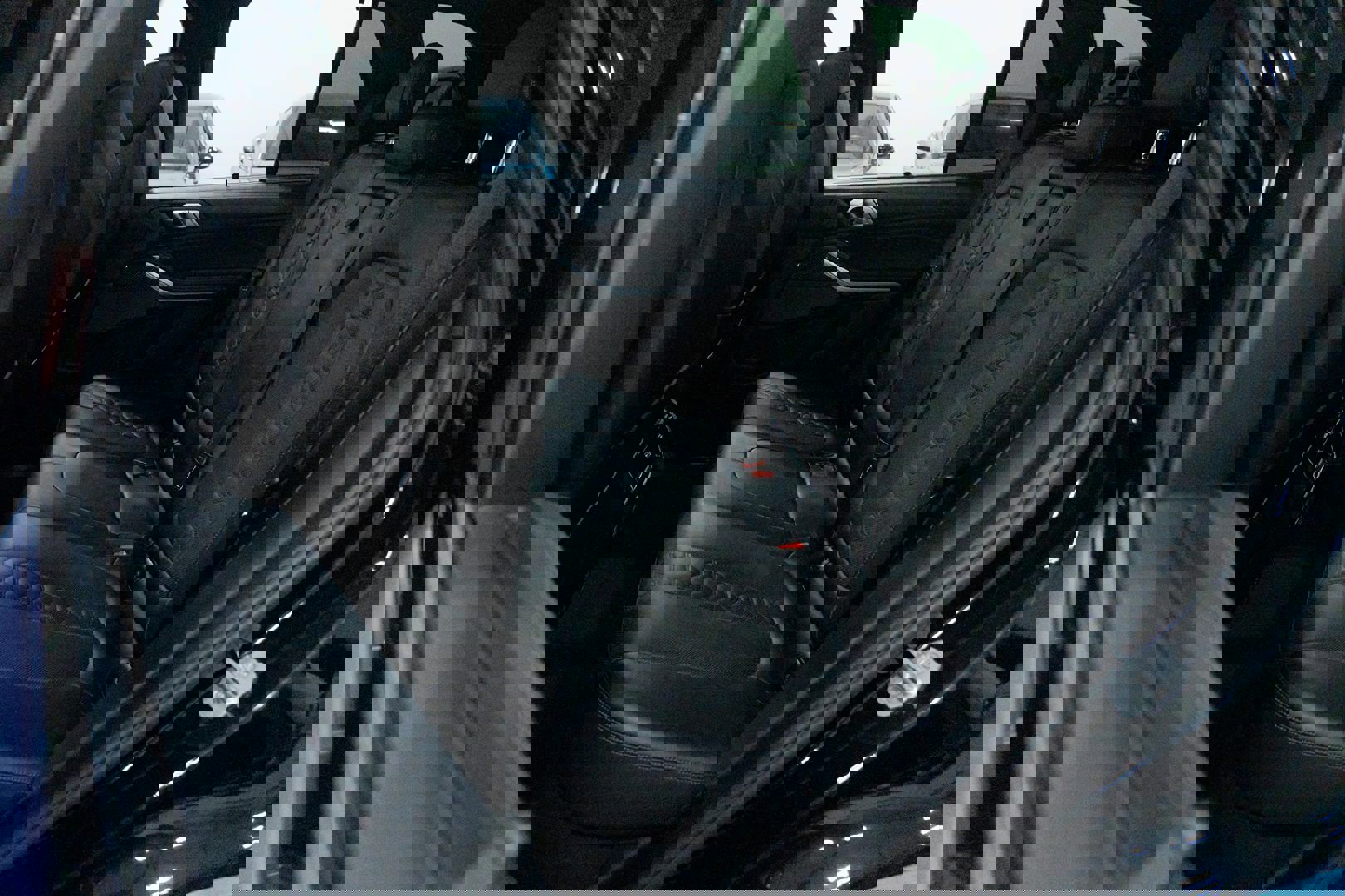 Used 2022 BMW X5 M w/ Executive Package image 30