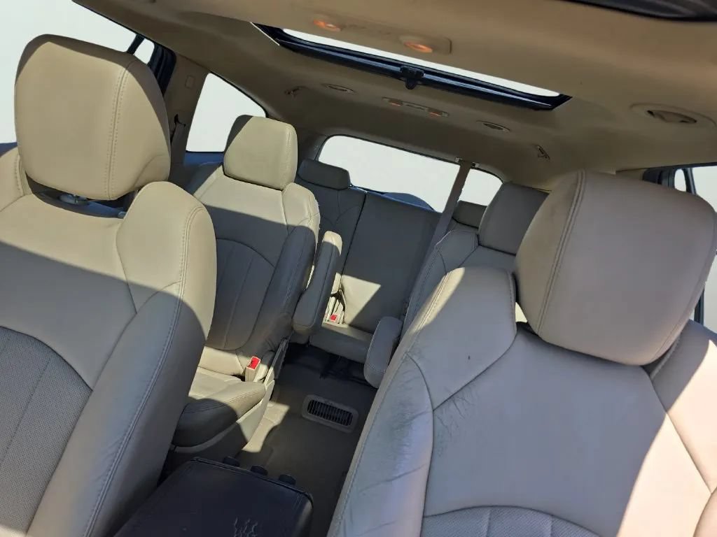 Used 2012 Buick Enclave Leather FWD image 22