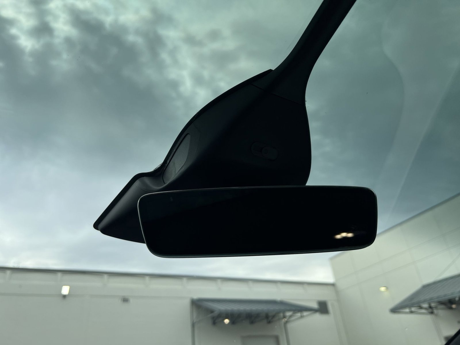 Used 2023 Tesla Model X Plaid image 28