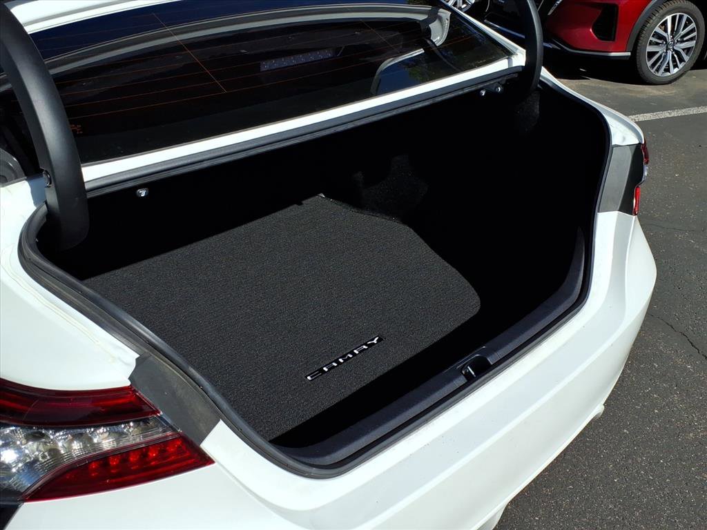 Used 2023 Toyota Camry XSE image 10