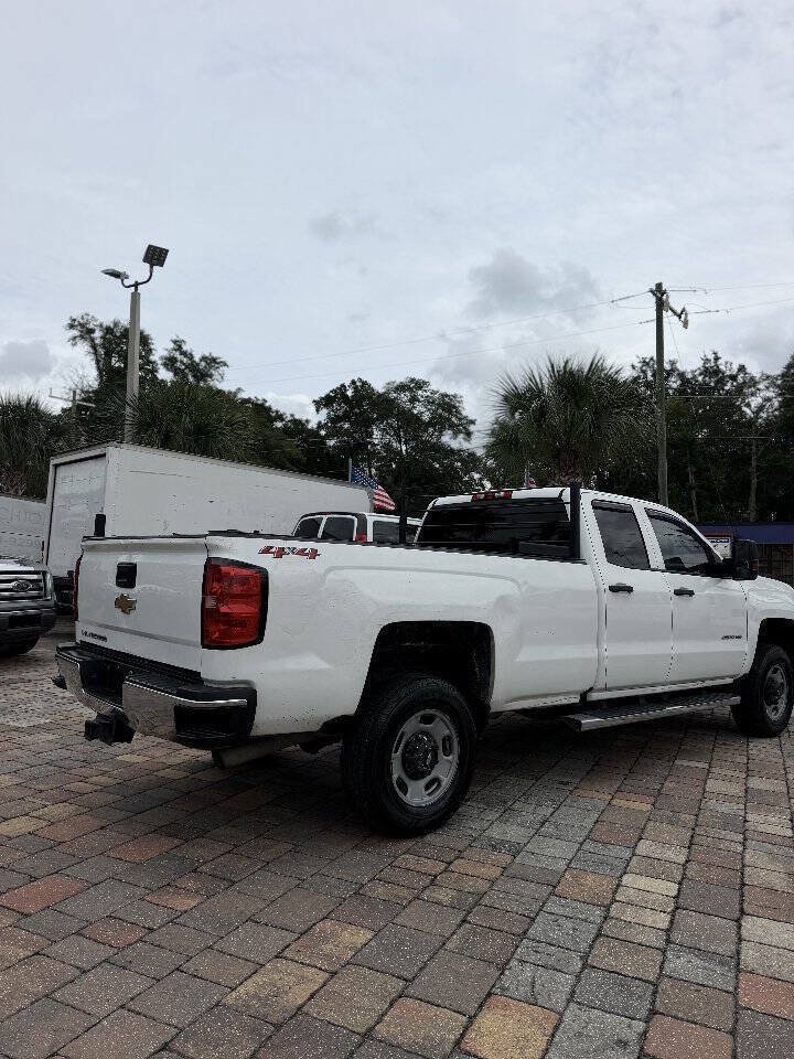 Used 2019 Chevrolet Silverado 2500 W/T w/ WT Convenience Package AWD/4WD image 5