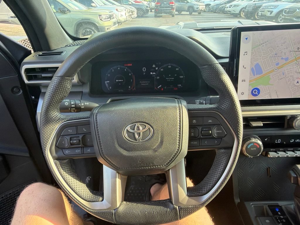 Used 2024 Toyota Tacoma TRD Sport AWD/4WD image 16