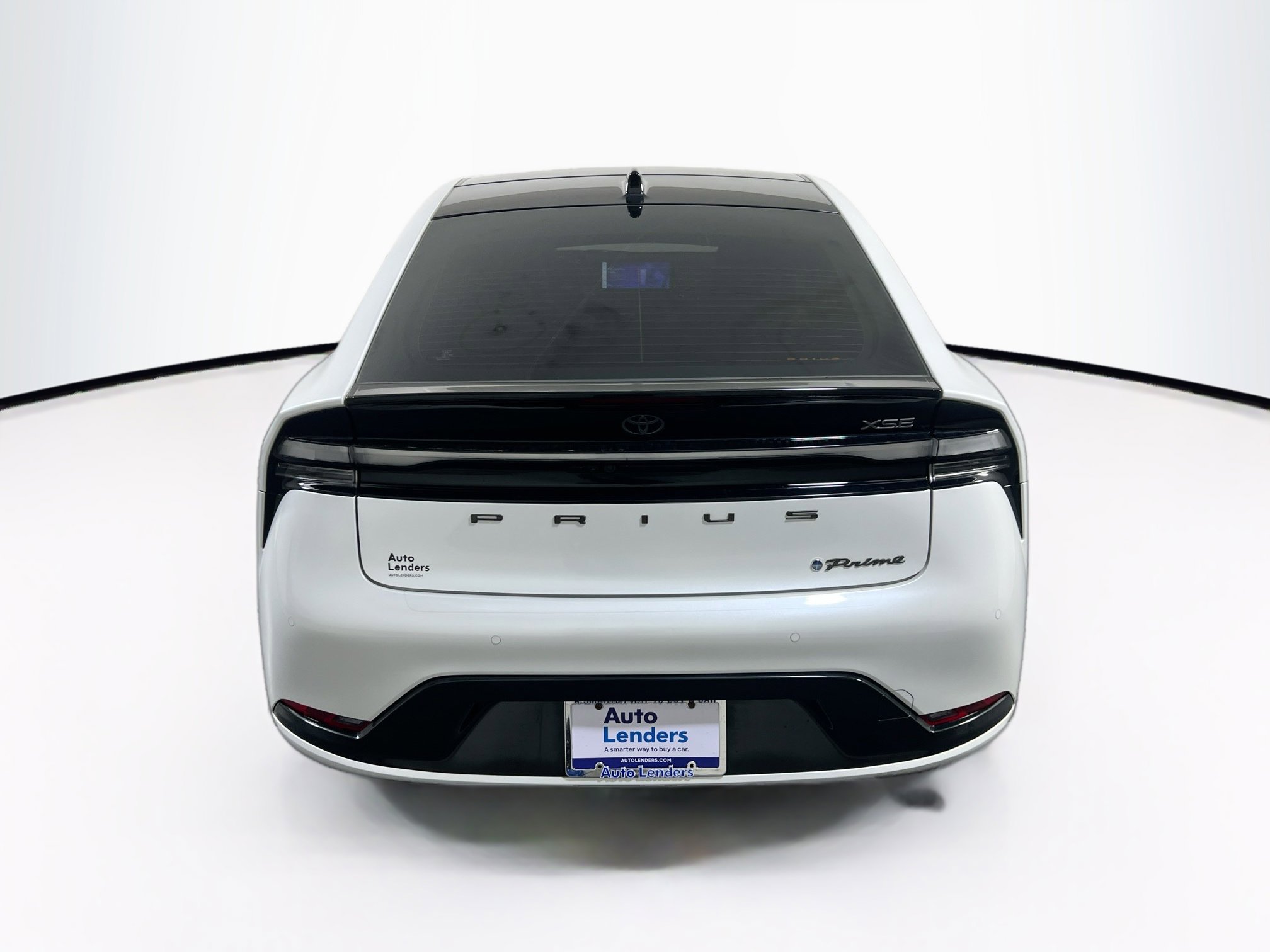 Used 2024 Toyota Prius Prime Premium w/ Advanced Technology Package image 6