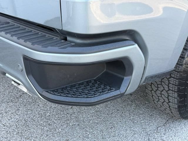 Certified 2026 Chevrolet Silverado 1500 High Country AWD/4WD image 16