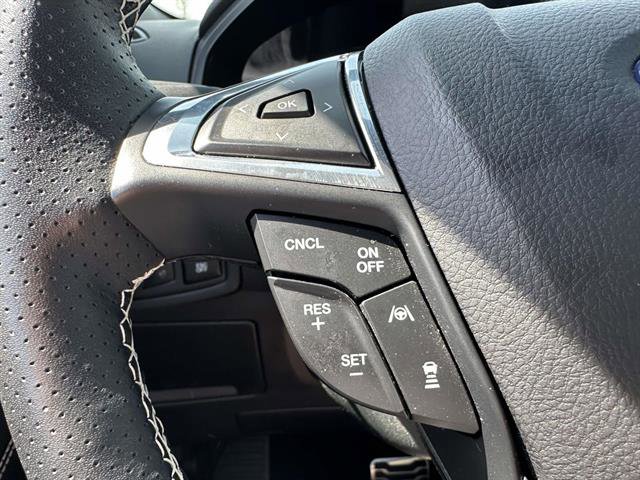 Used 2023 Ford Edge ST w/ Equipment Group 401A AWD/4WD image 16