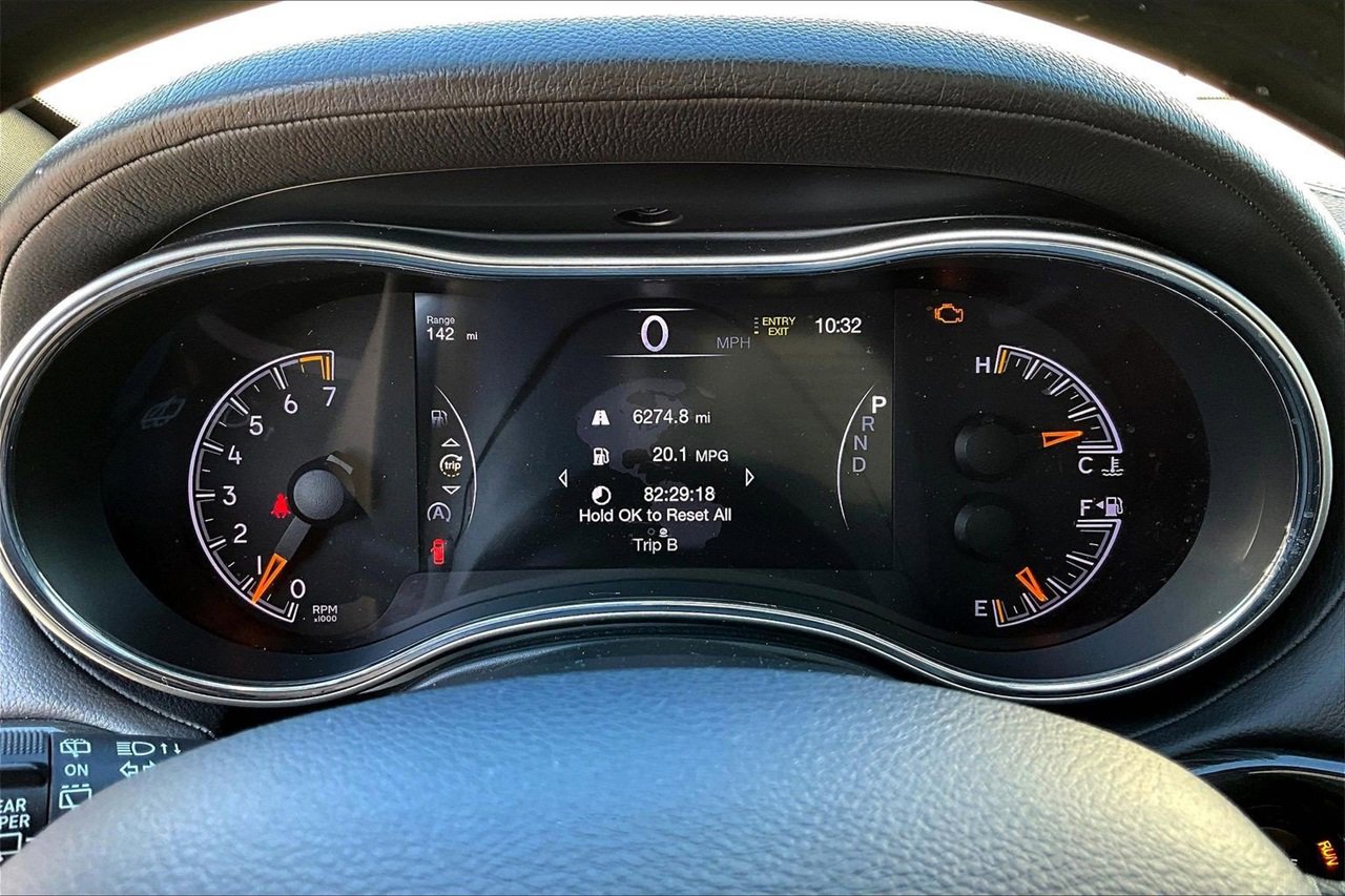 Used 2019 Jeep Grand Cherokee Overland image 9