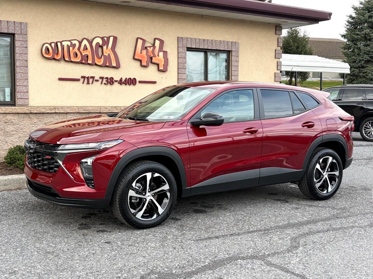 Used 2024 Chevrolet Trax RS w/ Driver Confidence Package image 4