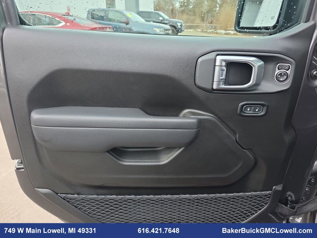 Used 2024 Jeep Gladiator Rubicon w/ Convenience Group image 25