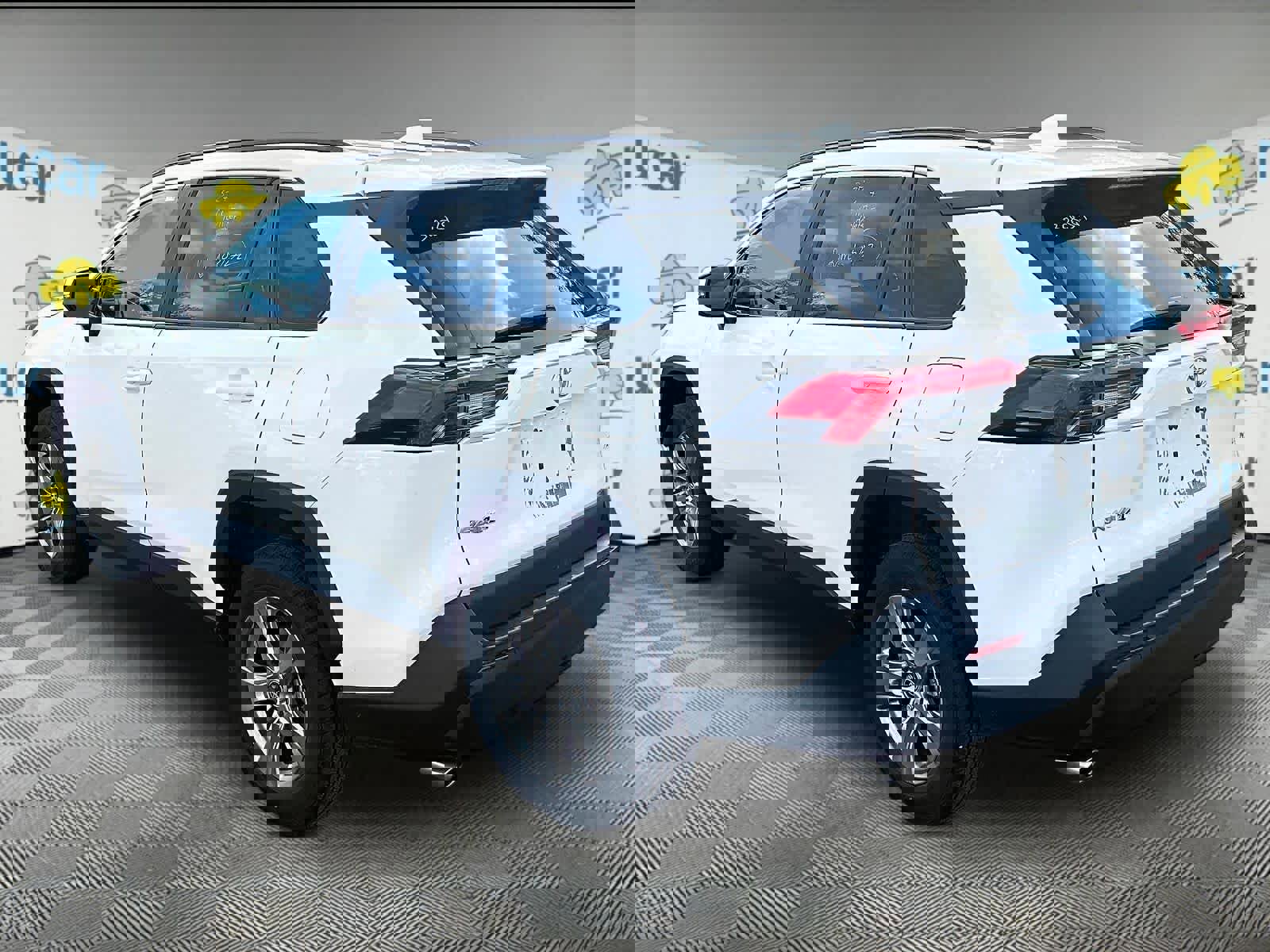 Used 2024 Toyota RAV4 XLE image 3