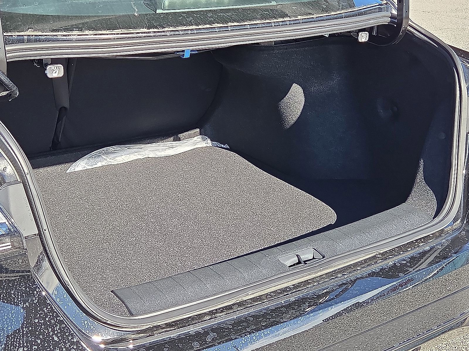 New 2026 Nissan Sentra SR w/ SR Premium Package FWD image 9