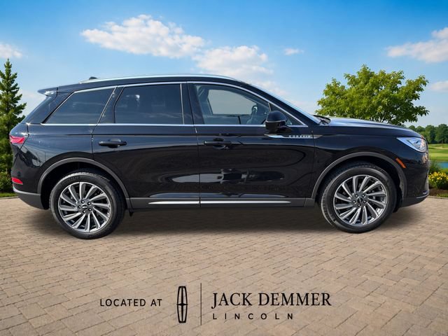 Certified 2023 Lincoln Corsair Reserve w/ Equipment Group 201A AWD/4WD image 8