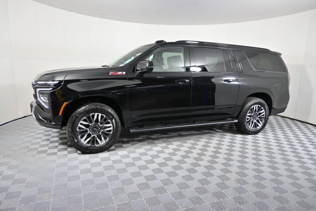 New 2026 Chevrolet Suburban Z71 w/ Z71 Off-Road Package image 2