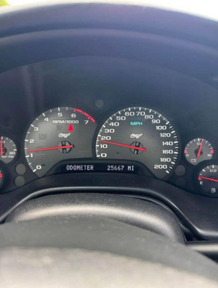 Used 2003 Chevrolet Corvette Convertible w/ Preferred Equipment Group1 image 4