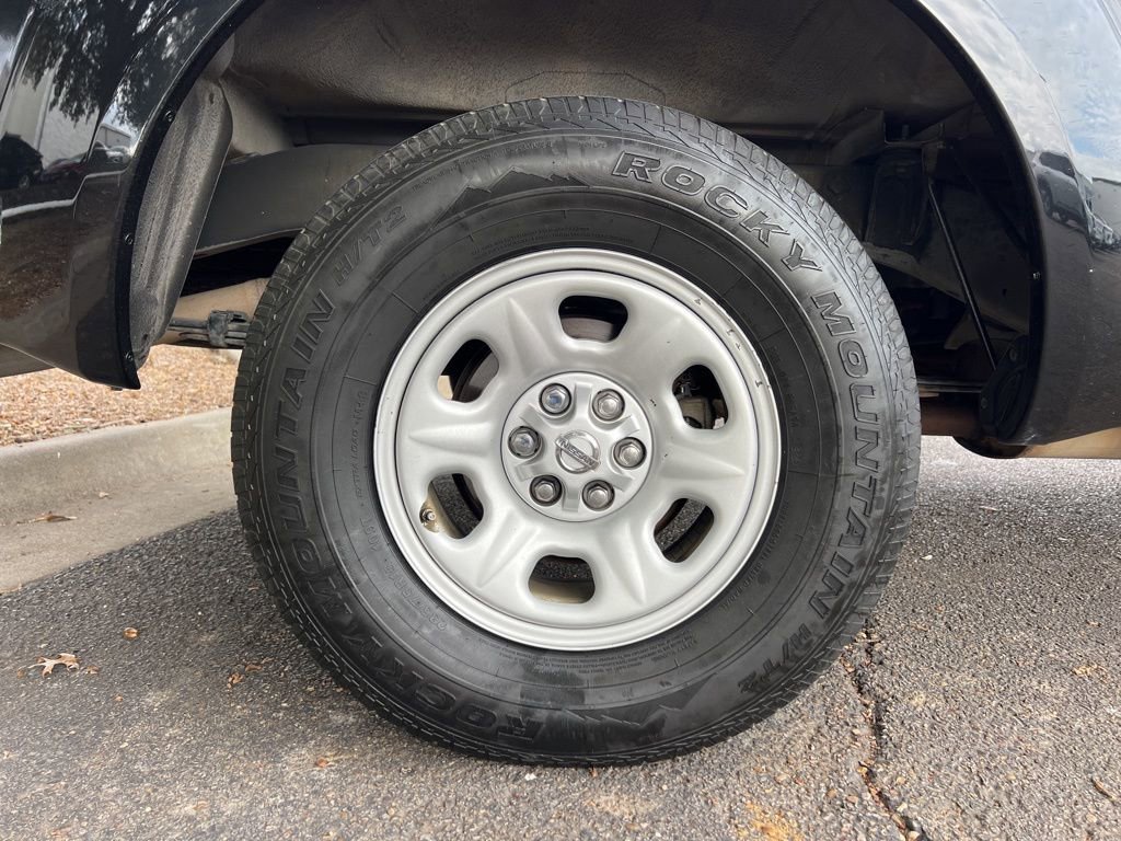 Used 2017 Nissan Frontier S image 9