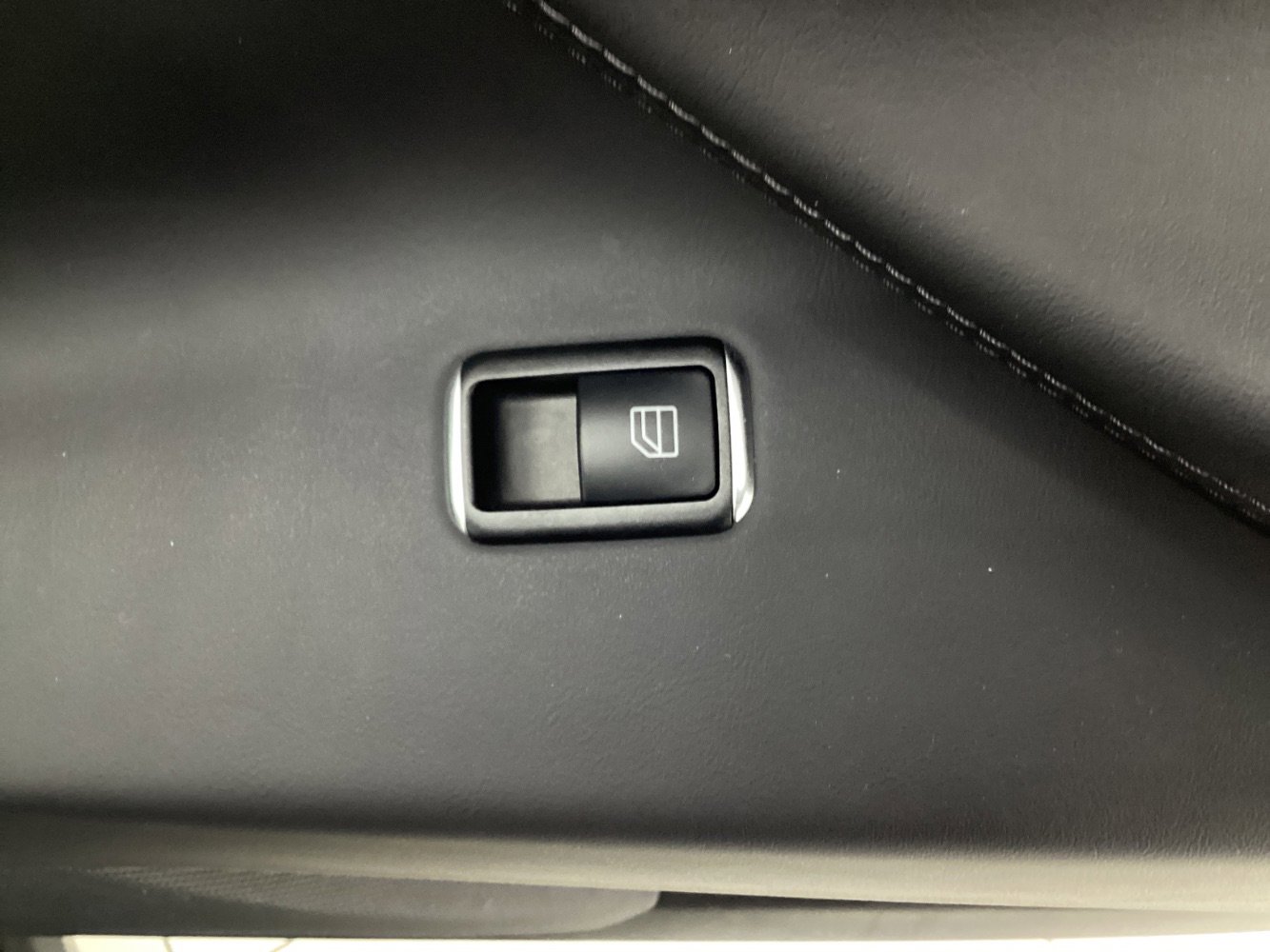 Used 2018 Tesla Model X 100D AWD/4WD image 43