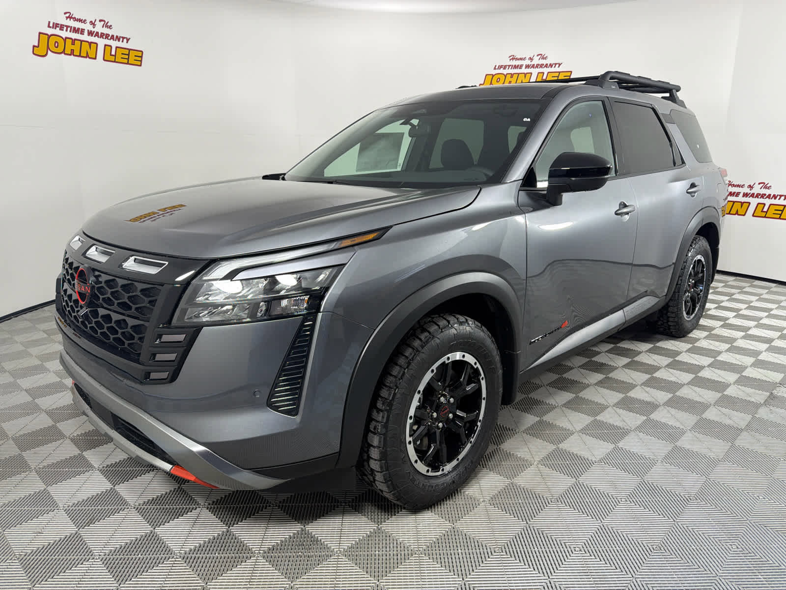 New 2026 Nissan Pathfinder Rock Creek w/ Rock Creek Premium Package