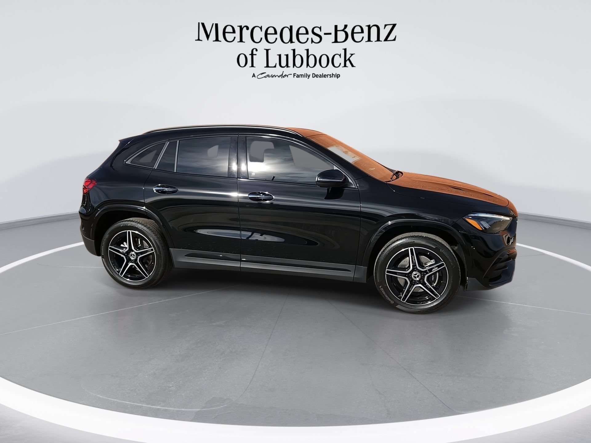 New 2025 Mercedes-Benz GLA 250 4MATIC image 9