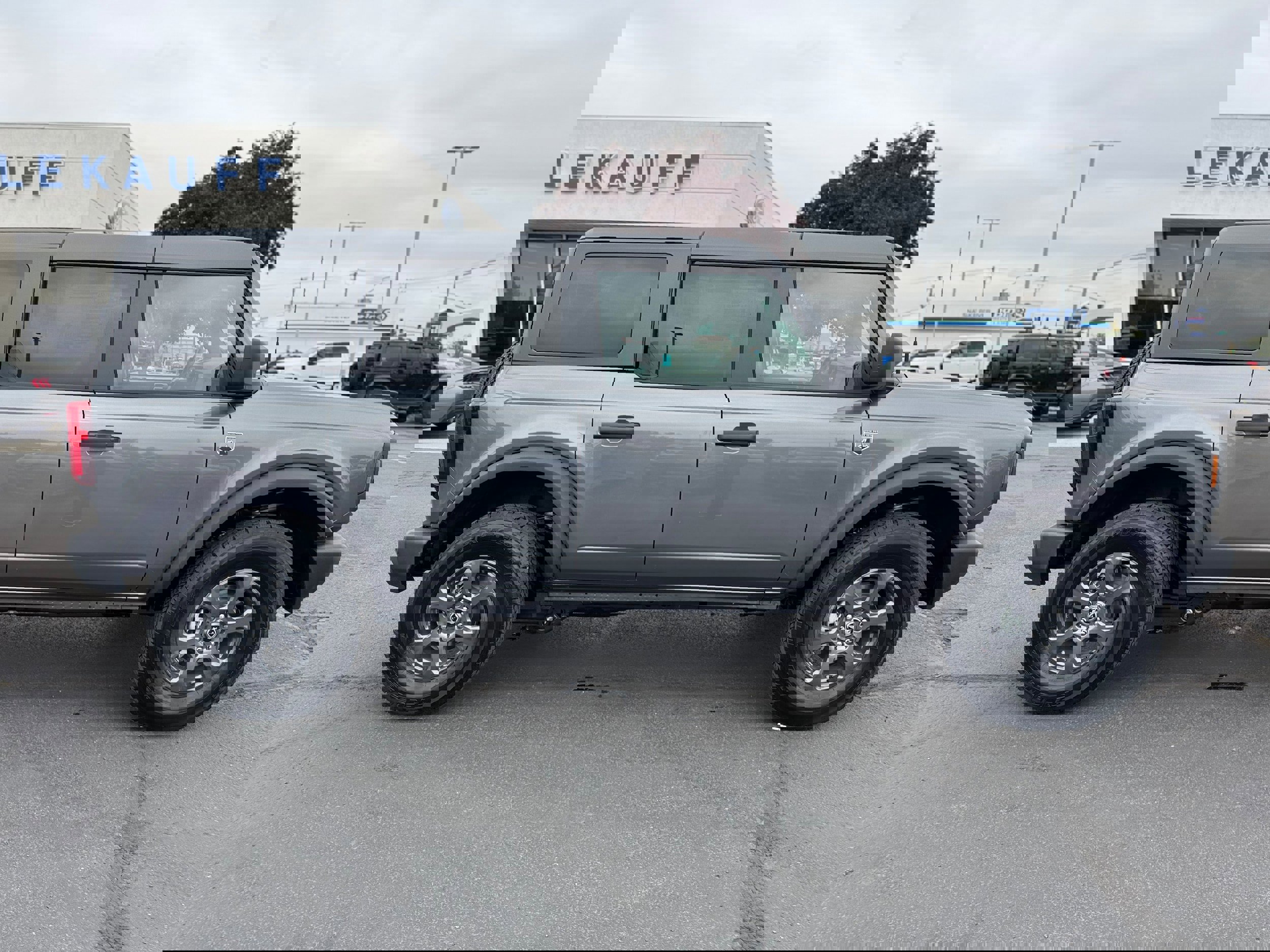 New 2025 Ford Bronco Big Bend image 3