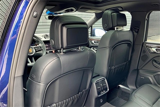 New 2025 Porsche Macan image 26