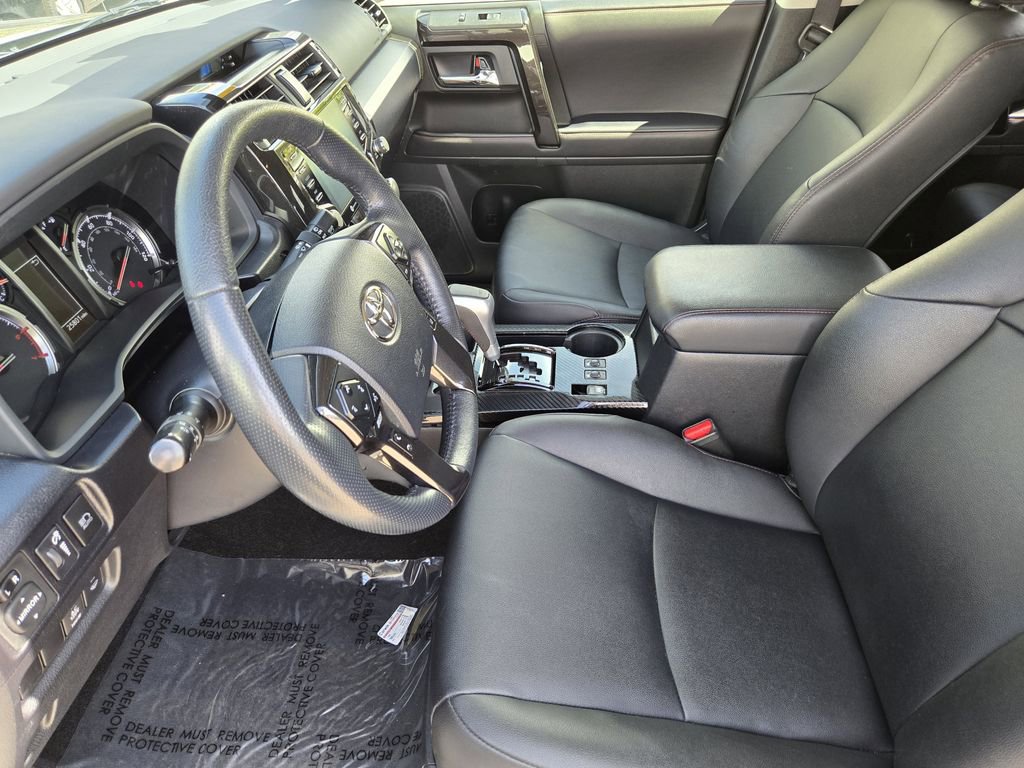 Used 2023 Toyota 4Runner TRD Off-Road Premium w/ Moonroof Package AWD/4WD image 13
